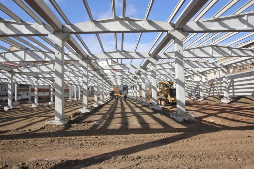 Bayburt Kapalı Halk Pazarı&rsquo;na kavuşuyor