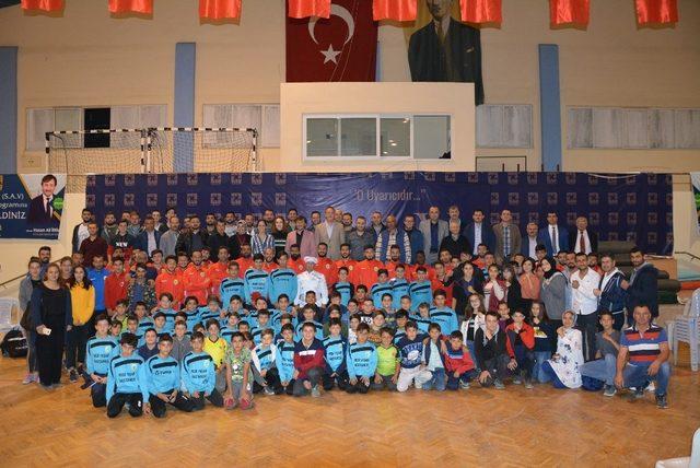 Korkuteli Belediyespor’da kaynaşma yemeği