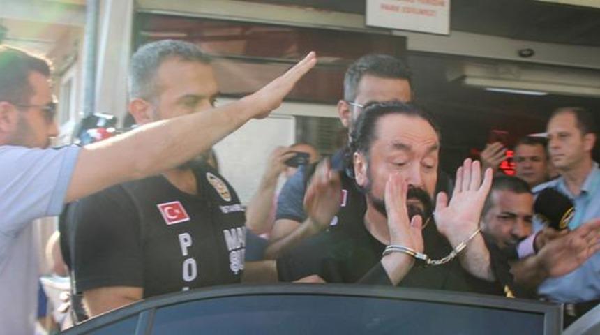 Adnan Oktar soruşturmasında 7 tutuklama