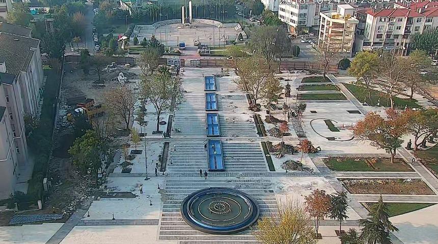 B&uuml;y&uuml;k&ccedil;ekmece, Cumhuriyet Kent Meydanı'na kavuşuyor