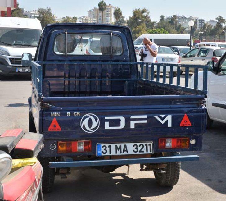 Küçük Elanur'a çarpan sürücü film gibi operasyonla bulundu G2