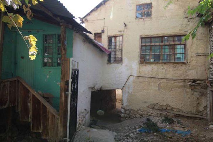 Bu evlerin altından sokak geçiyor G1