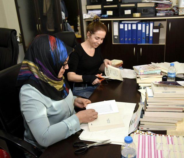 Tekkeköy İlçe Halk Kütüphanesi Karadeniz’e örnek olacak