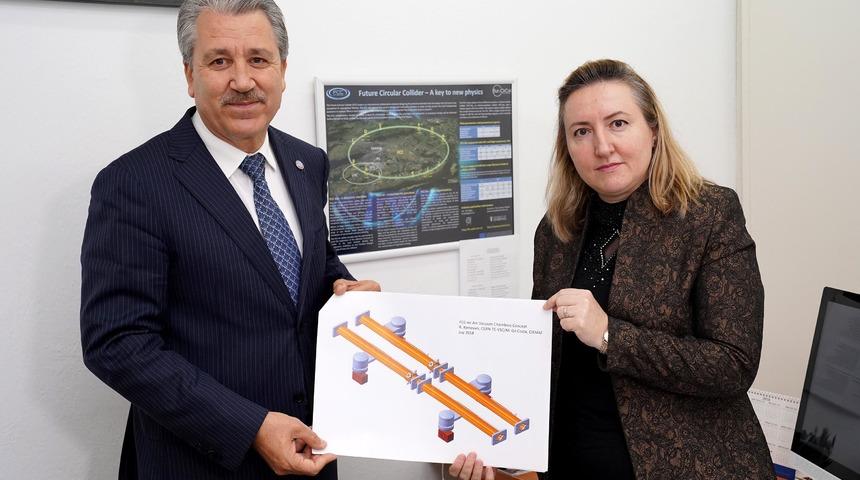 Avrupa'nın en önemli deneyinde Ege Üniversitesi'ne büyük görev