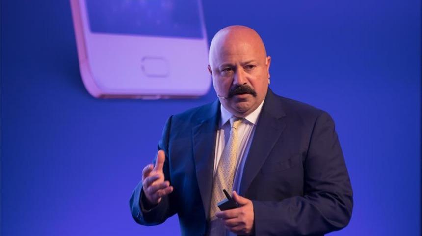 Turkcell'den 9 ayda 1,2 milyar liralık net kar