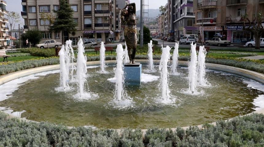 Sarıkız Meydanı yenilendi