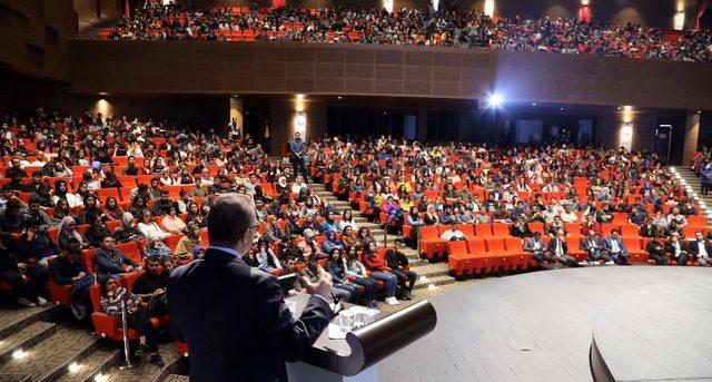 Gaziantep Üniversitesi Rektörü Prof. Dr. Ali Gür: