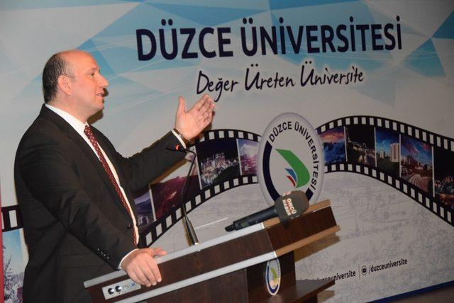 Düzce Üniversitesi’nde 2018-2019 akademik yılı açılış töreni gerçekleştirildi