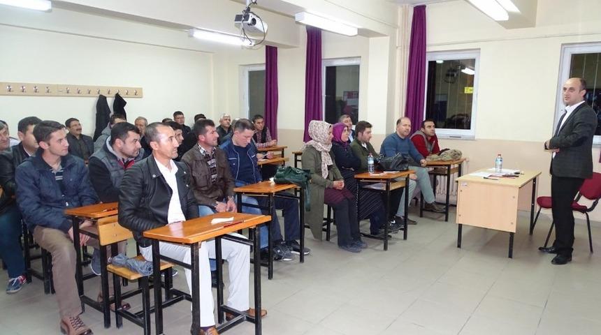 Kamu g&ouml;revlilerine &lsquo;Sosyal Hayatta İletişim&rsquo; kursu