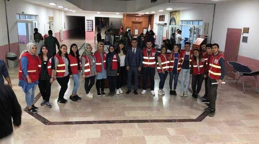 BE&Uuml; Devrek MYO&rsquo;da rekor kan bağış