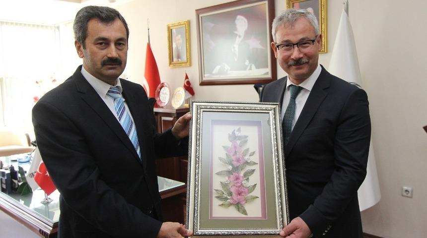 Başkan Yaralı&rsquo;dan eğitime destek