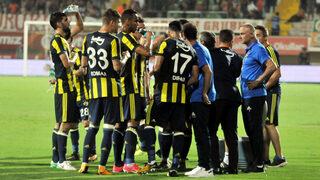 Fenerbahçe'nin kadro dışı bıraktığı Nabil Dirar'ın menajerinden transfer açıklaması