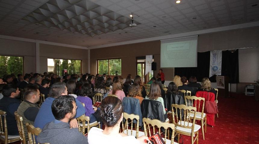 TREDAŞ, kadına şiddete karşı farkındalık yolculuğuna devam ediyor
