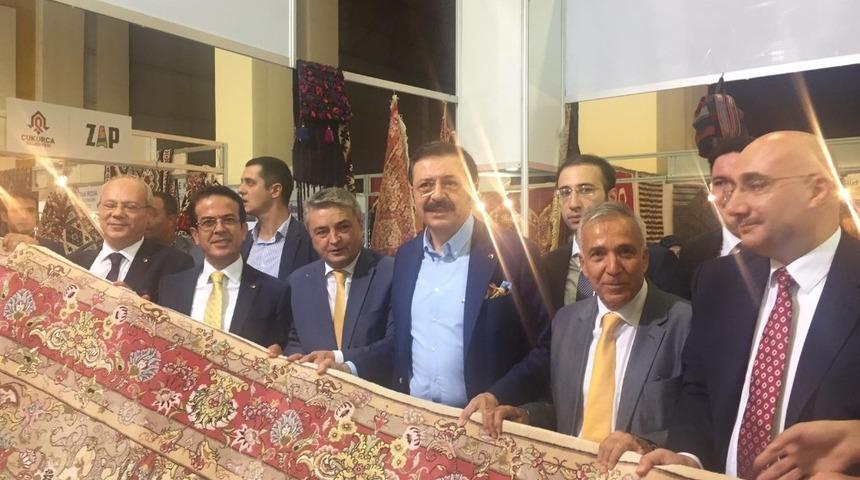 Hakkari standına Antalya y&ouml;rex 9.y&ouml;resel &uuml;r&uuml;nler fuarında yoğun ilgi