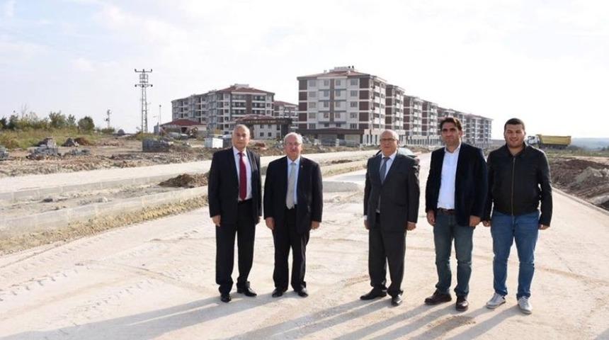 Başkan Albayrak B&uuml;y&uuml;kşehir Belediyesinin il&ccedil;elerdeki &ccedil;alışmalarını inceledi