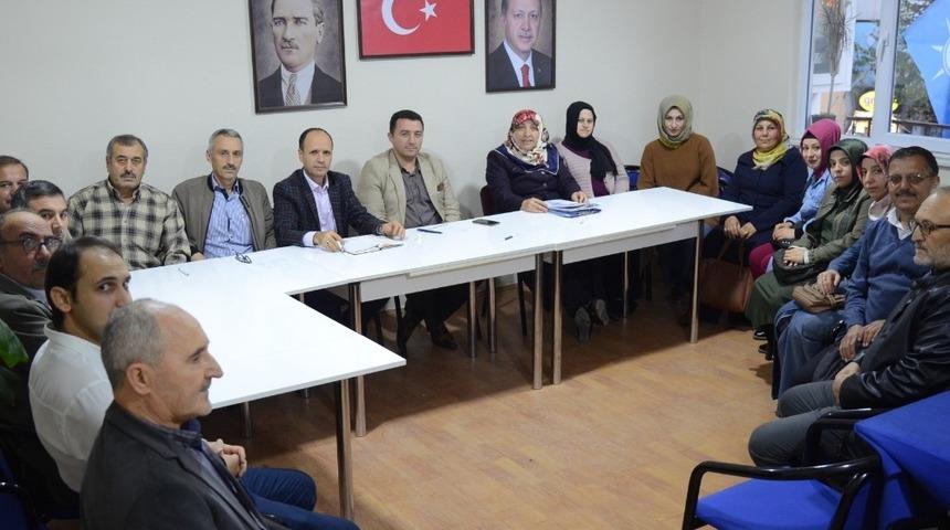 Belediye Başkanı Fatih Bakıcı, partisinin bilgilendirme toplantısına katıldı