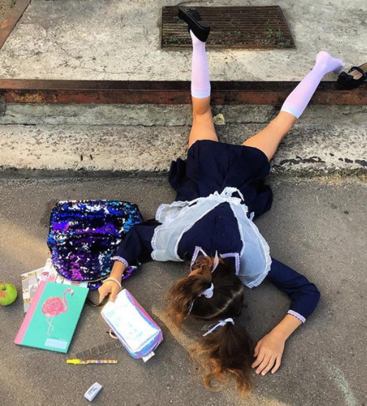 Rusya'dan gelip Antalya'da yerlere serildiler G4