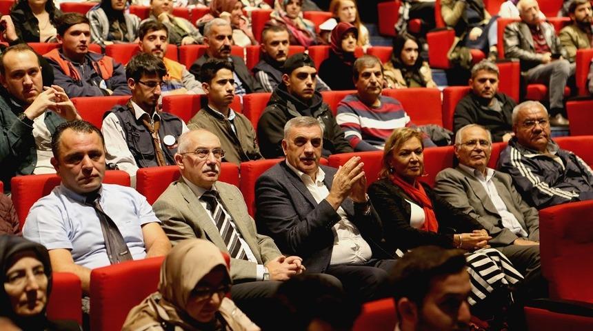 Başkan To&ccedil;oğlu: "İlk yardım eğitimi hepimiz i&ccedil;in gereklidir"