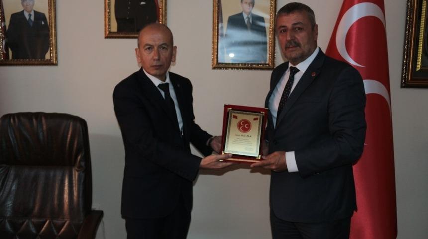MHP İl Başkanlığında devir teslim