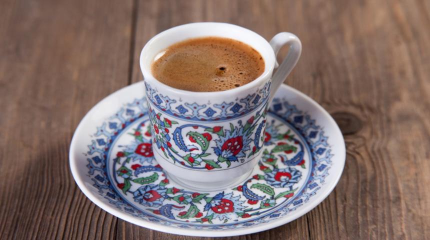 T&uuml;rk kahvesinin faydaları: Nelere iyi gelir? T&uuml;rk kahvesi &ccedil;arpıntı yapar mı?