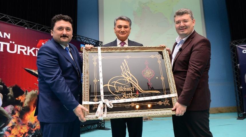 Oyun Bozan T&uuml;rkiye konferansına b&uuml;y&uuml;k ilgi