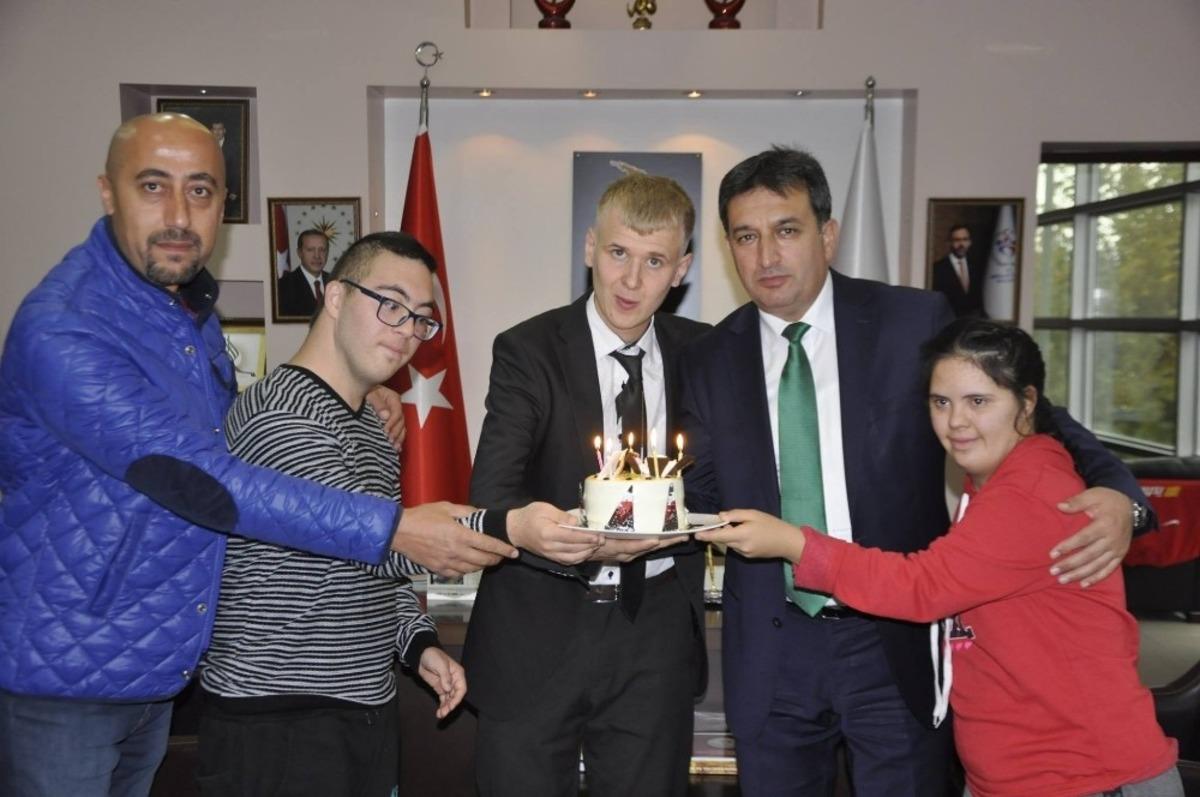 &Ouml;zel sporculardan en &ouml;zel video