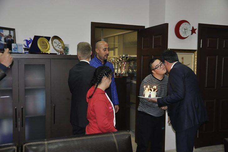 Özel sporculardan en özel video G2