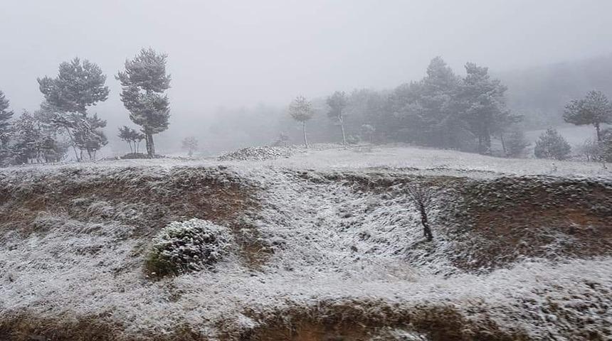 Eskişehir&rsquo;de kar