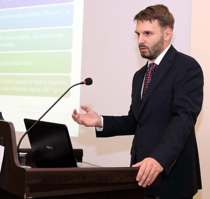 GAÜN’DE 1. Uluslararası Ekonomi ve İşletme Sempozuyumu G4