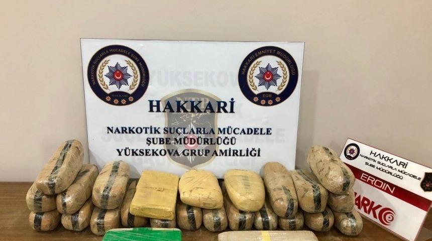 Yüksekova’da 13 kilo eroin ele geçirildi