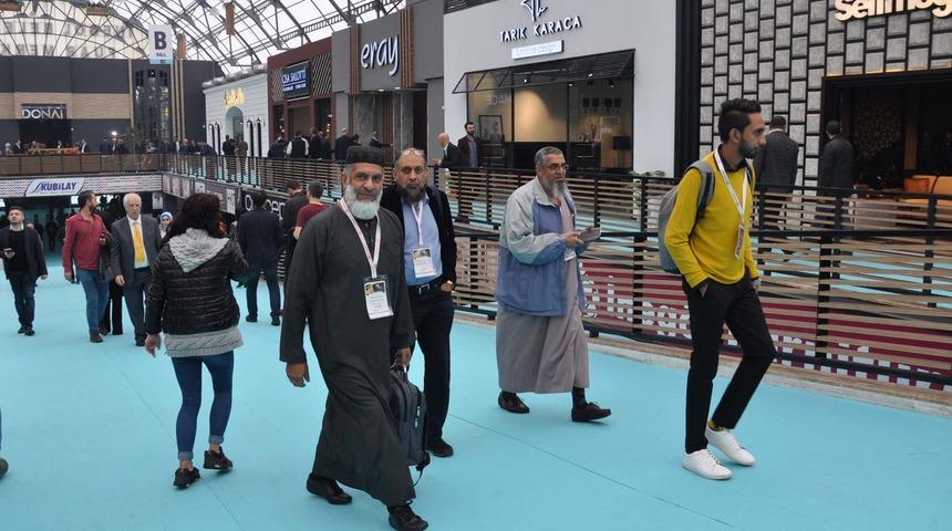 İnegöl Mobilya ve Dekorasyon Fuarı'na Arap turist ilgisi