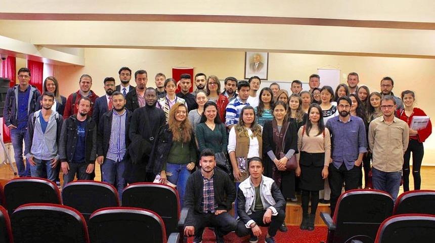 D&uuml;zce &Uuml;niversitesi Ak&ccedil;akoca yerleşkesi &ouml;ğrencileriyle buluştu