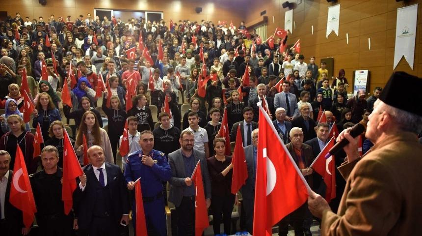 Taşk&ouml;pr&uuml;&rsquo;de &ldquo;Buram Buram &Ccedil;anakkale Destanı&rdquo; konferansı d&uuml;zenlendi