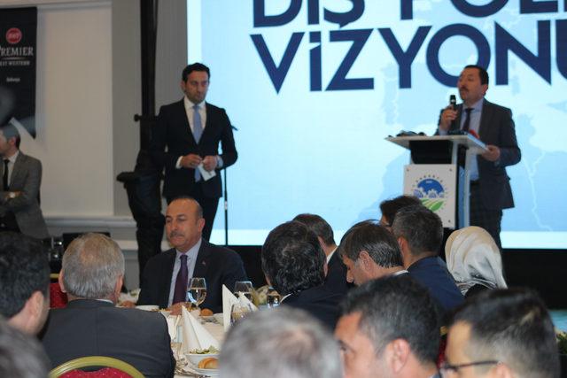 Çavuşoğlu: Türkiye'de darbe yapan bir kişinin Amerika'da bulunması bizi üzüyor