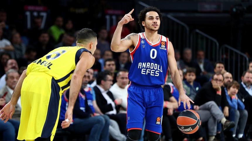 Anadolu Efes 89 - 83 Fenerbahçe 