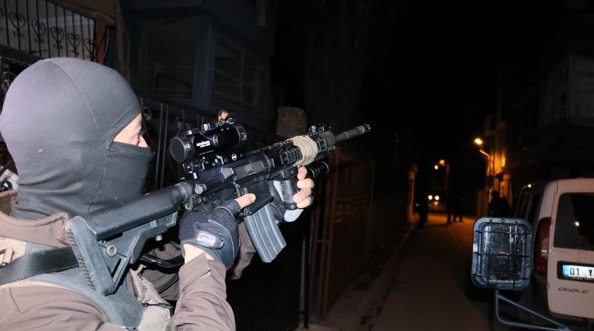 Adana'da DEAŞ'a '29 Ekim' operasyonu! &Ccedil;ok sayıda g&ouml;zaltı var 