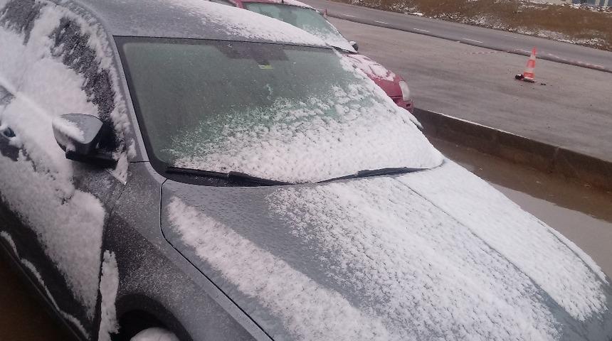 Bayburt&rsquo;a mevsimin ilk karı yağdı