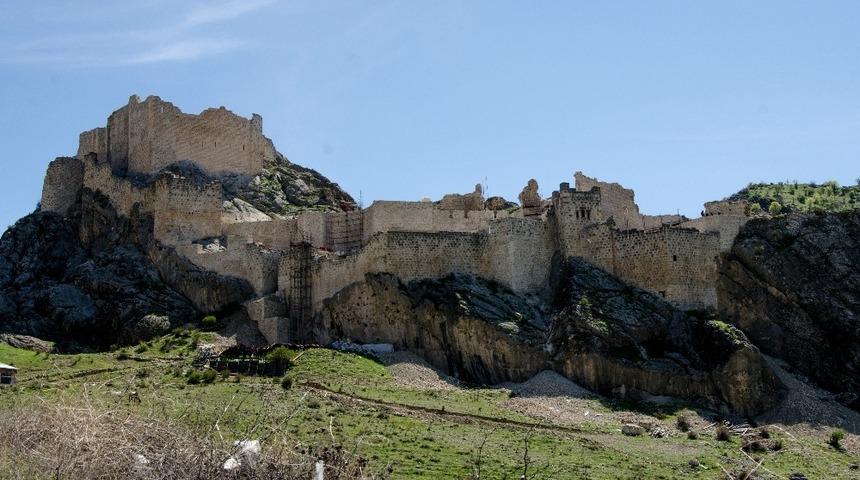 Kahta Yeni Kalede 3. etap restorasyon başlıyor