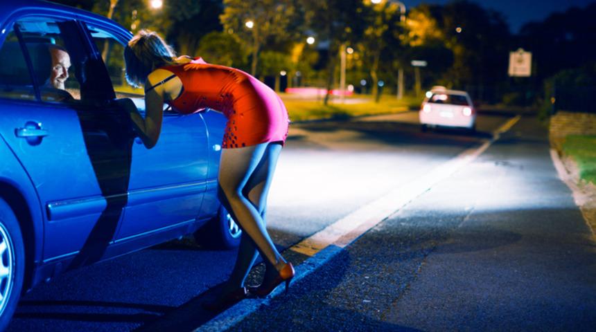 İnternetten bulduğu eskort dolandırıcı çıktı