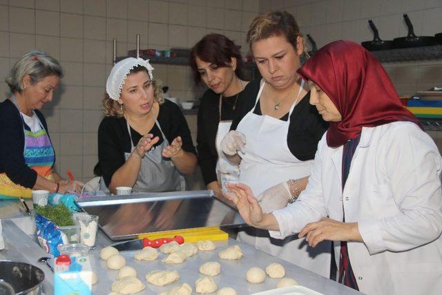 Leziz tariflerin adresi Çankaya Evi