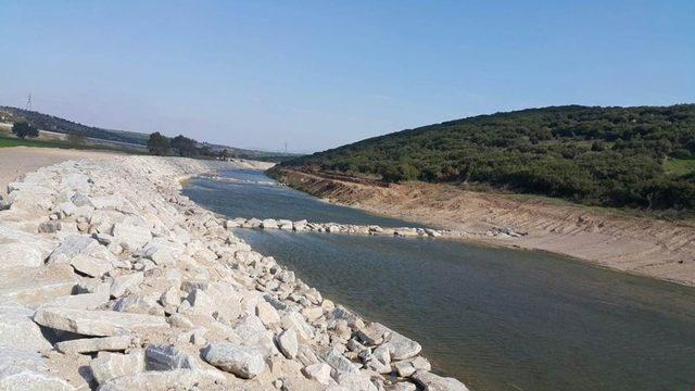 Ezine Gıda İhtisas Organize Sanayi Bölgesi Akçin Çayı ıslah çalışmaları tamamlandı