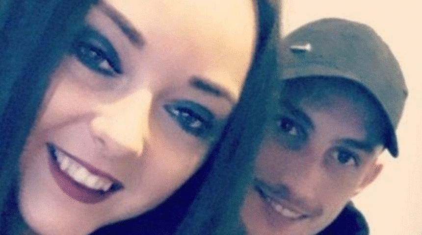 Yok artık! Kıskanç sevgili külot koklayarak...