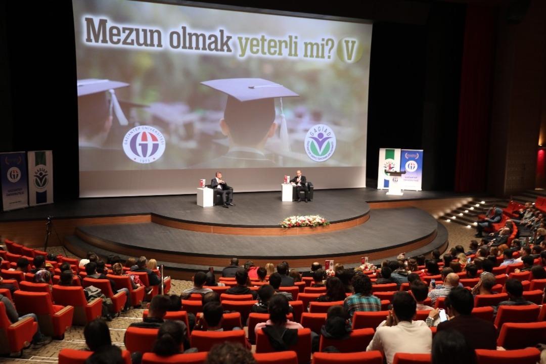 İşadamı Sadettin Saran&rsquo;dan &ouml;ğrencilere kariyer t&uuml;yoları