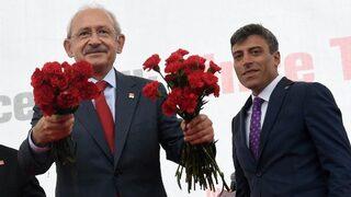 Öztürk Yılmaz'dan CHP'ye sert eleştiri: Genel merkezin önünde insanlarımızın ağlamasını istemiyorum