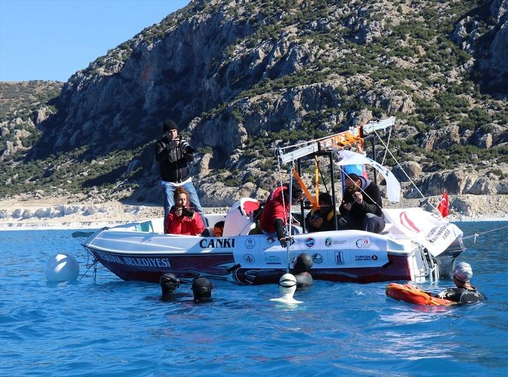 Milli sporcu Şahika Ercümen dünya rekoru kırdı G5