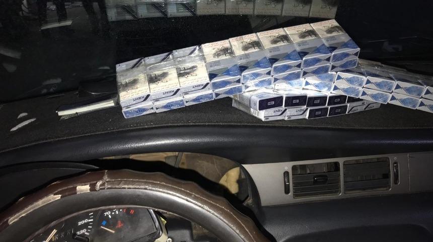 İran ara&ccedil;larında 926 paket ka&ccedil;ak sigara ele ge&ccedil;irildi