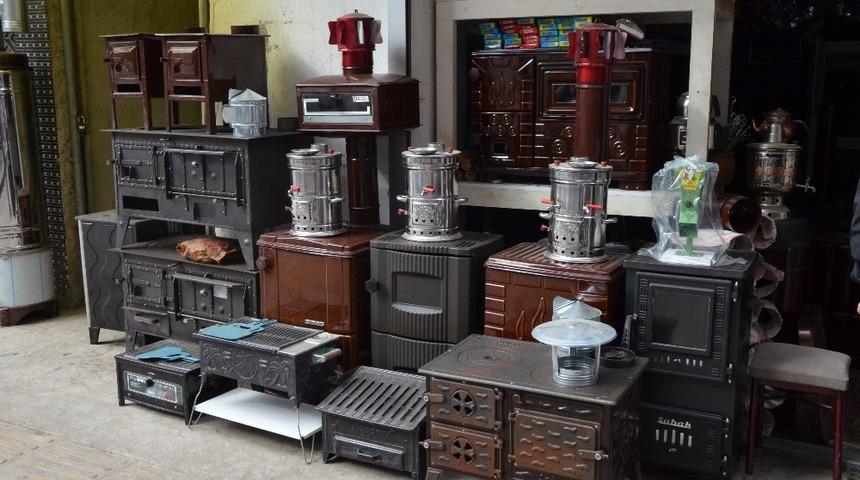 Hava soğudu, vatandaş sobacıların yolunu tuttu