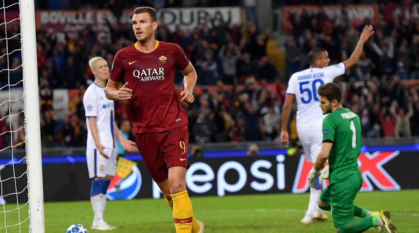 UEFA Şampiyonlar Ligi'nde haftanın futbolcusu 'Edin Dzeko'