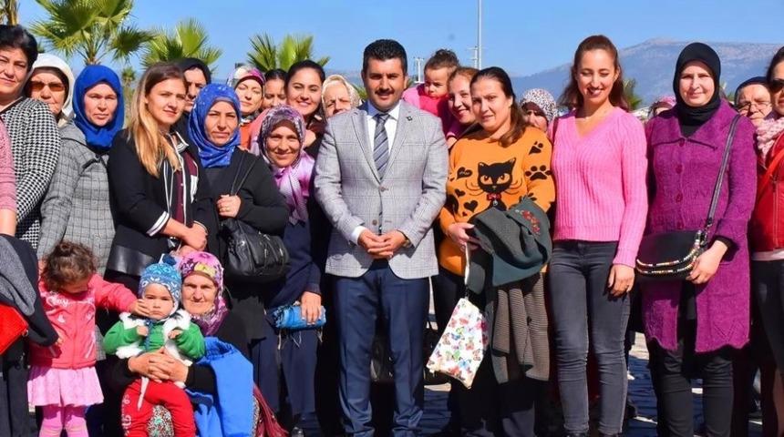 Başkan Uğurlu, Millet Bah&ccedil;esi&rsquo;nde kadınları ağırladı