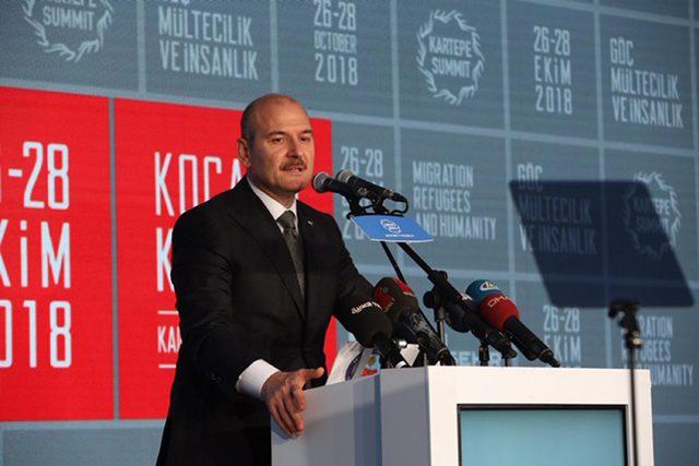 Bakan Soylu: Türkiye göçü önlemeyi değil, yönetmeyi tercih etmiştir